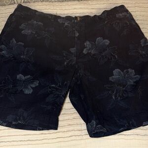 Ralph Lauren Polo Navy Blue Floral Men's Shorts. Size: 35